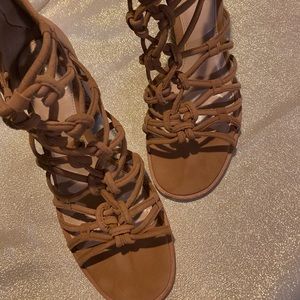 Vince camuto shoes like new 7,5 color Brown